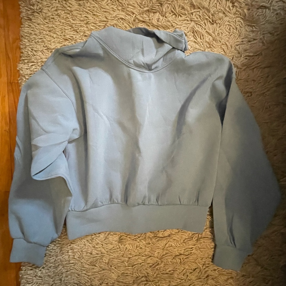 lululemon Full Flourish Pullover as 8 blue willow luxtreme funnel neck$128 - Picture 7 of 7